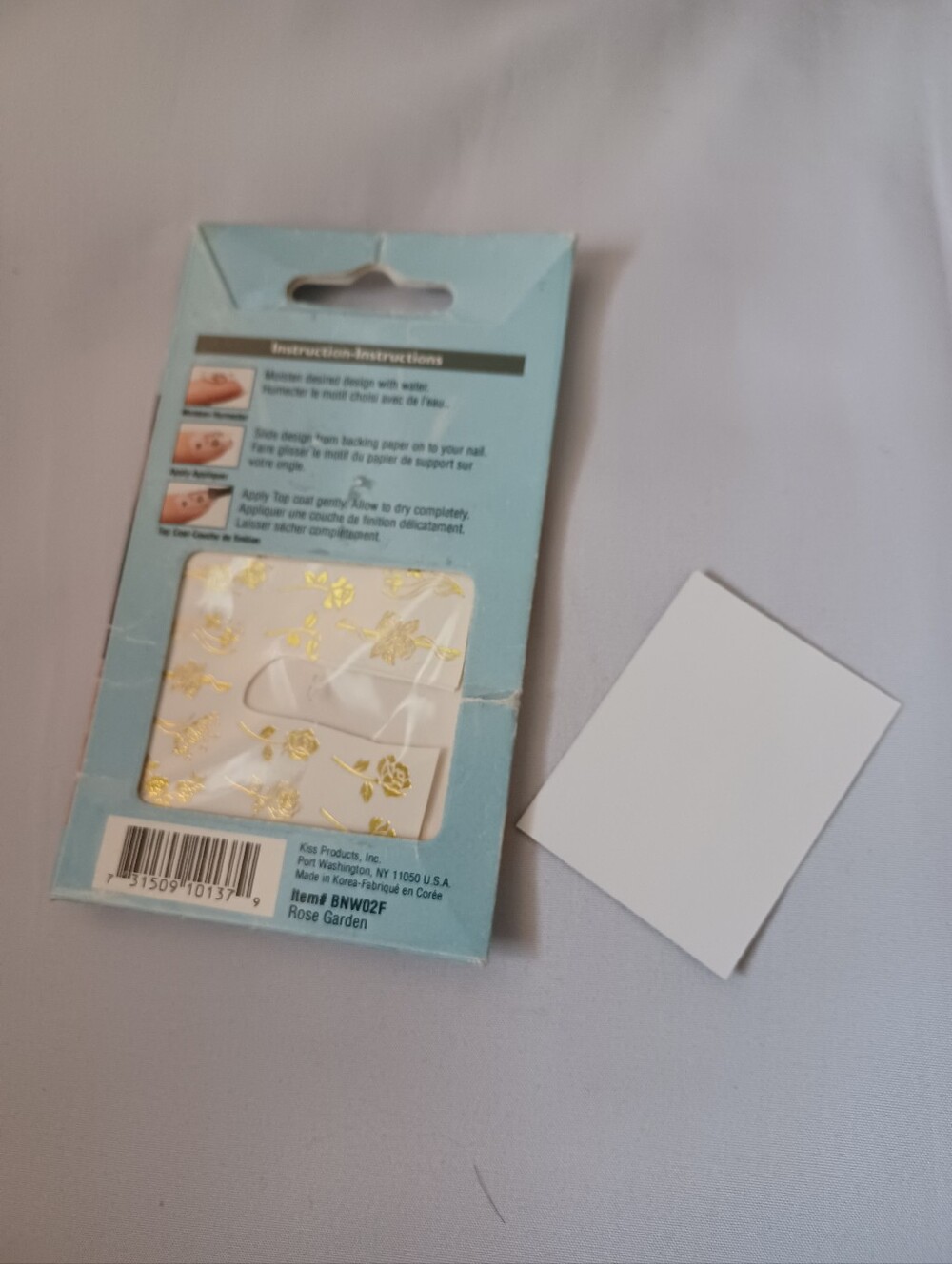 Free Add-on Golden Roses Finger Nail Decals - Picture 2 of 10